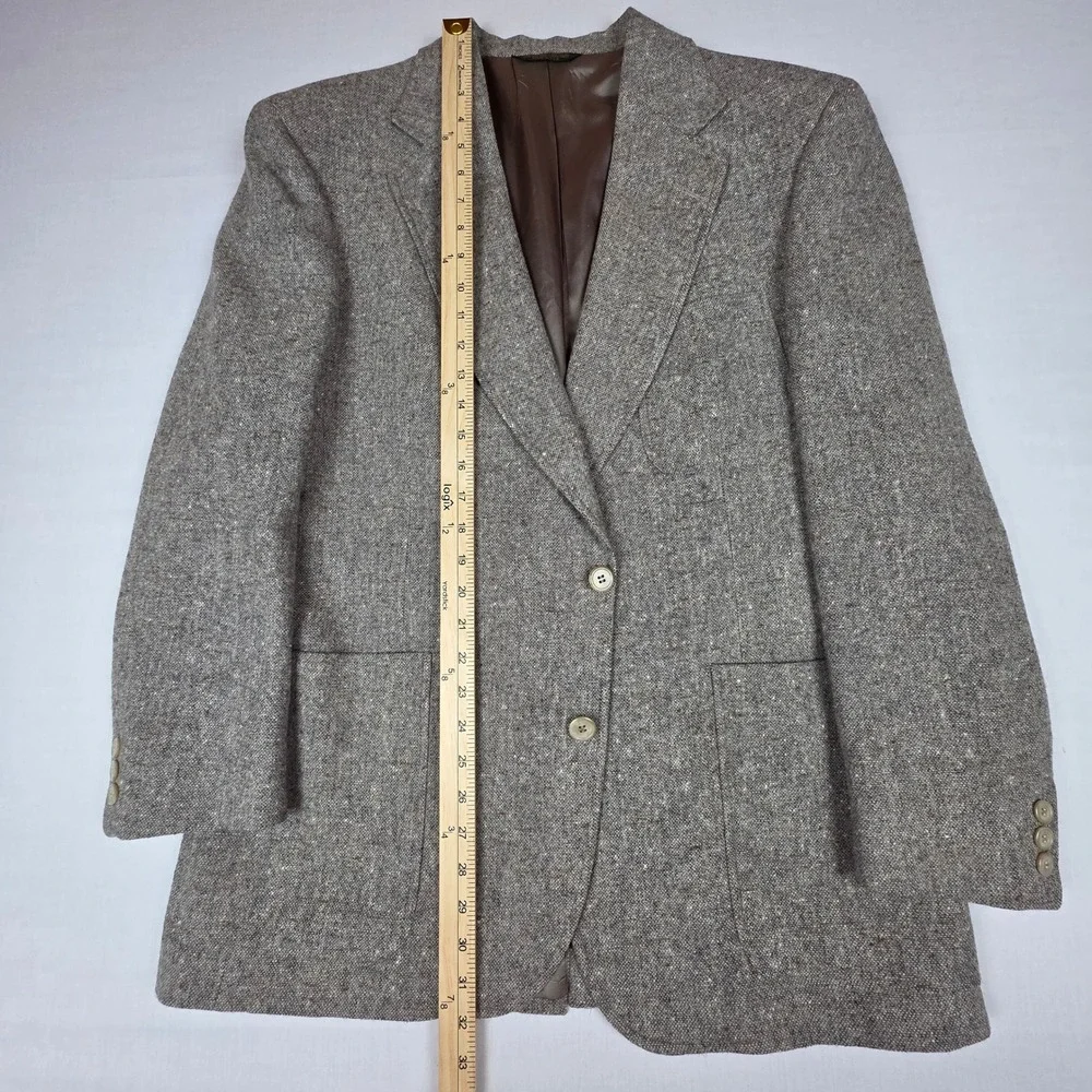VTG Strathmore 100% Pure Wool Tweed Blazer Sport Coat Mens 44R Gray Two Button